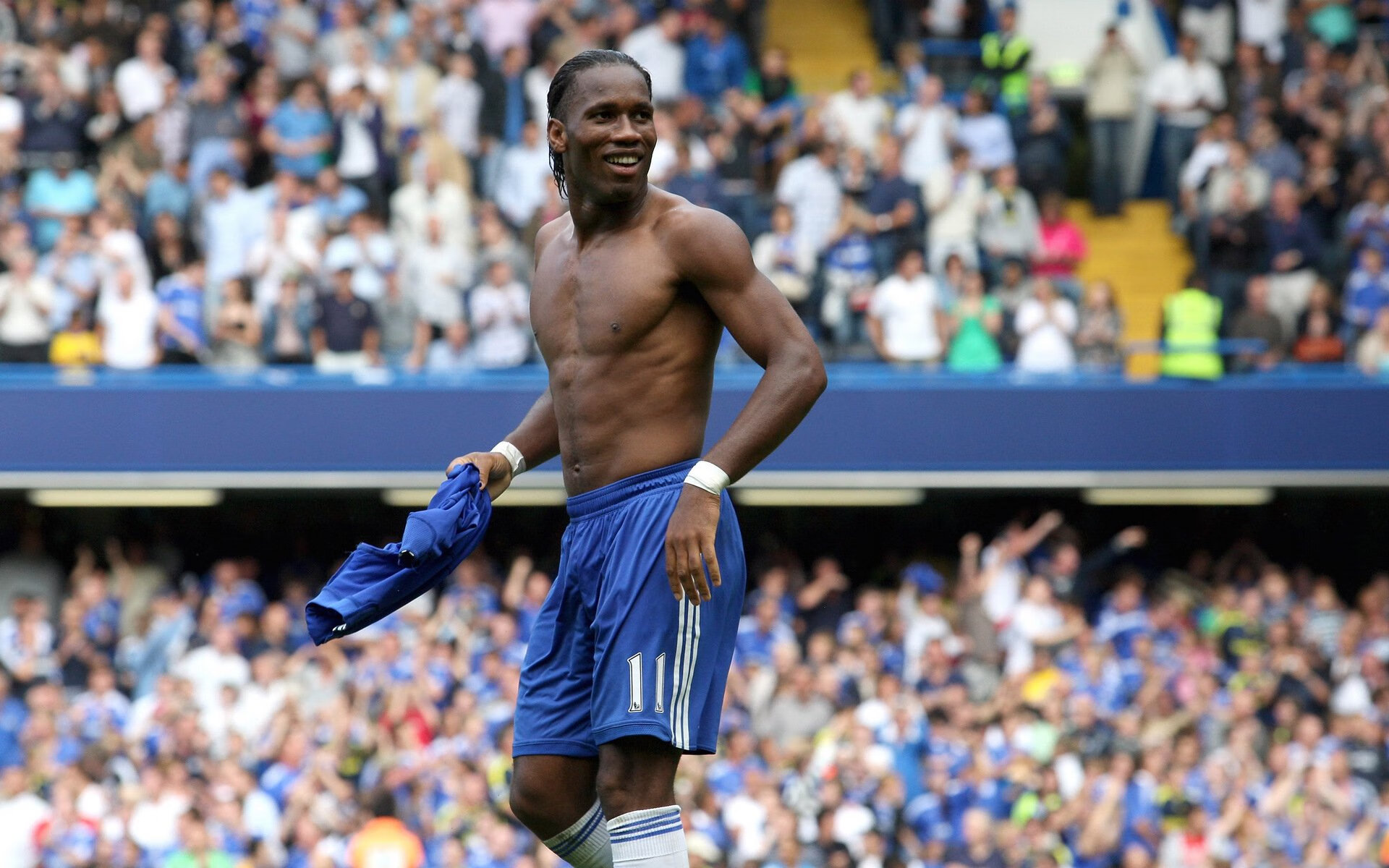 高性能电子系统:赛车智能化新纪元,高智能赛车游戏